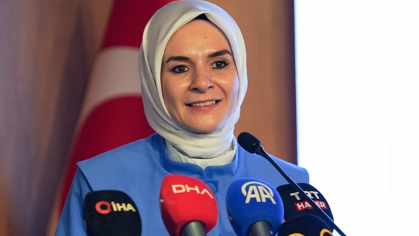 Bakan Göktaş: Bugün 9 bin 277 koruyucu ailemiz, 11 bin 22 çocuğumuzun hayatına dokunuyor