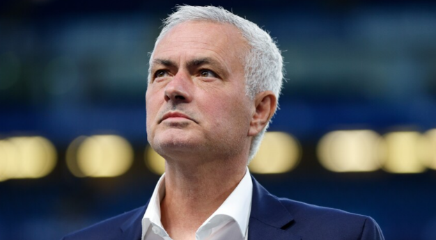 Real Madrid, teknik direktör Jose Mourinho ile 3 yıllık sözleşme imzaladı