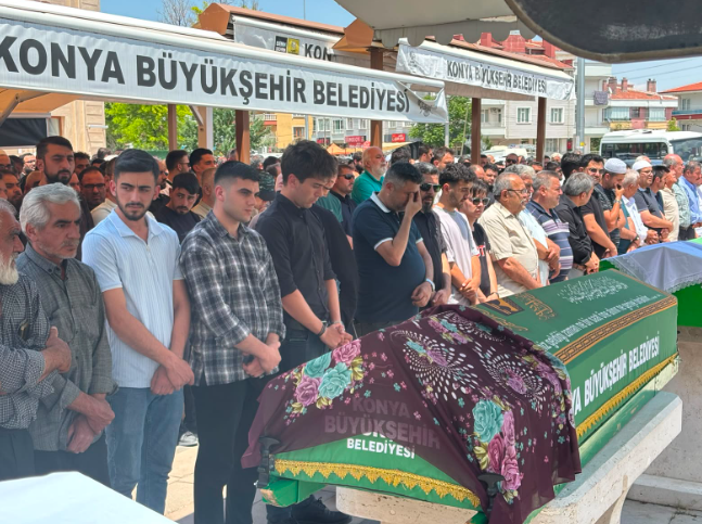Konya’daki kazada can vermişti: Cenaze namazını imam babası kıldırdı