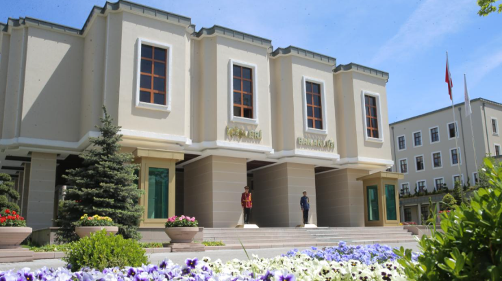 Gözaltında kötü muamele ve usulsüz arama iddiasına soruşturma