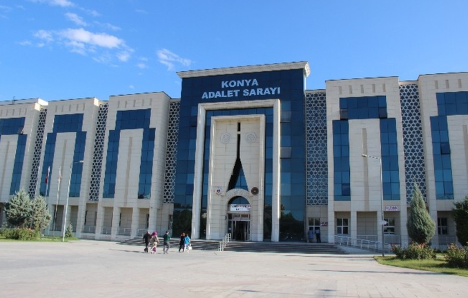 Konya'da arsa sahibini dolandıran sanıklar hakkındaki davada karar çıktı