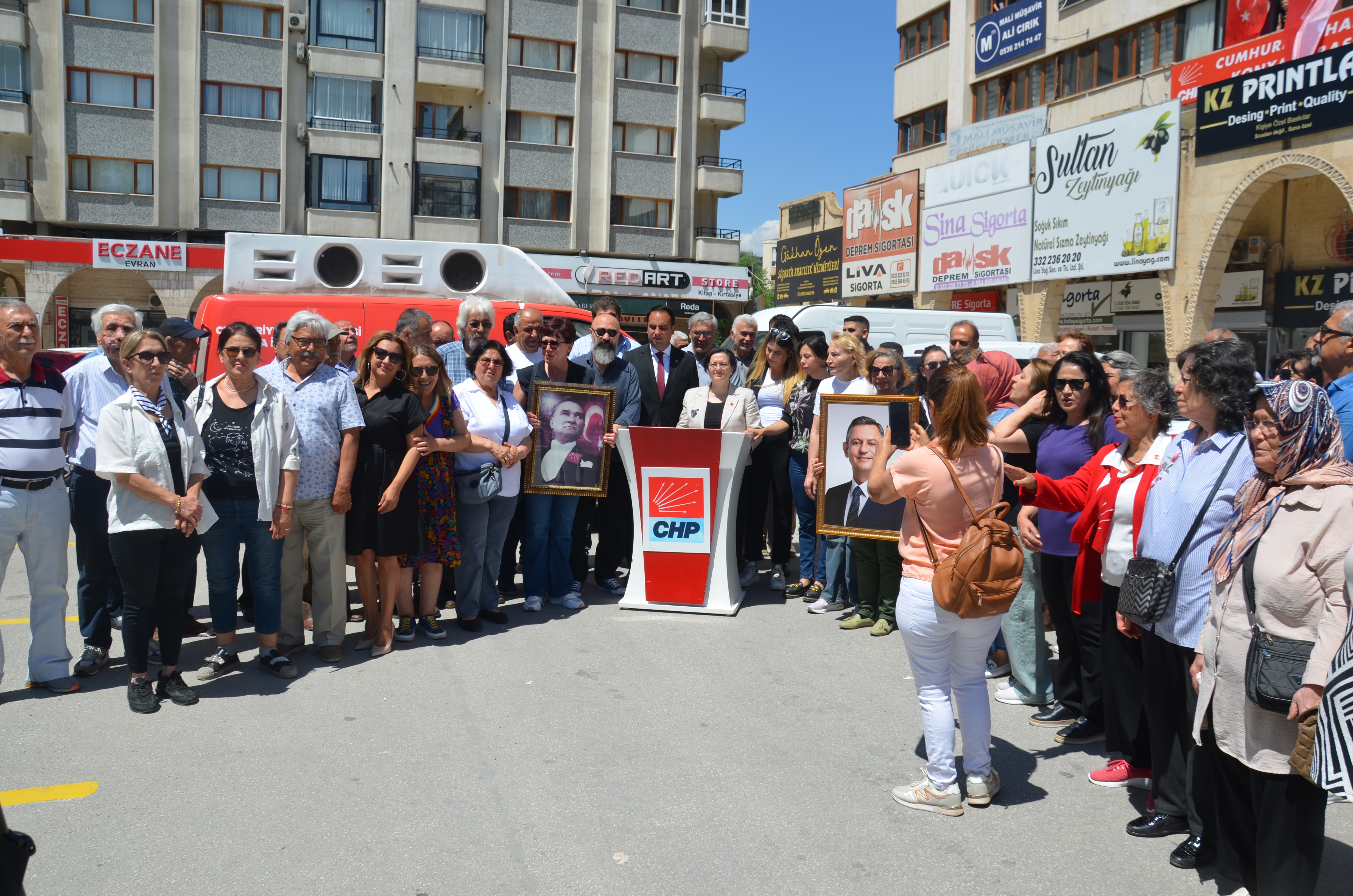 CHP kadın kollarının görevden alınmasına Konya'dan tepki