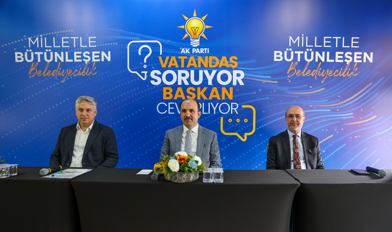 Başkan Pekyatırmacı vatandaşı dinlemeye devam ediyor