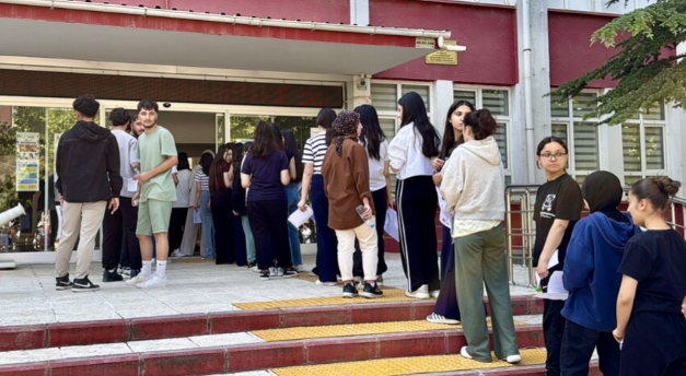 Emniyetten YKS dolayısıyla gereksiz korna kullanılmaması uyarısı