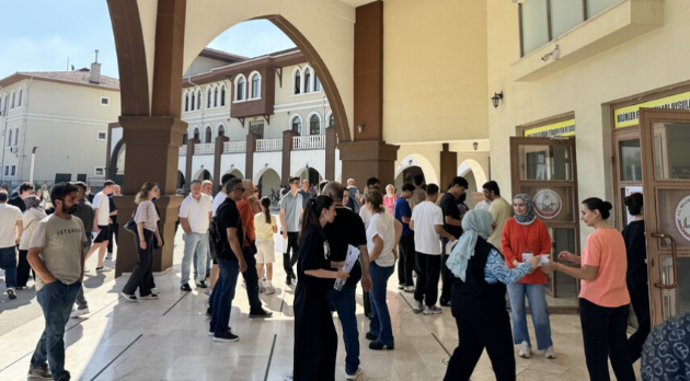 YKS'nin ikinci oturumu AYT başladı