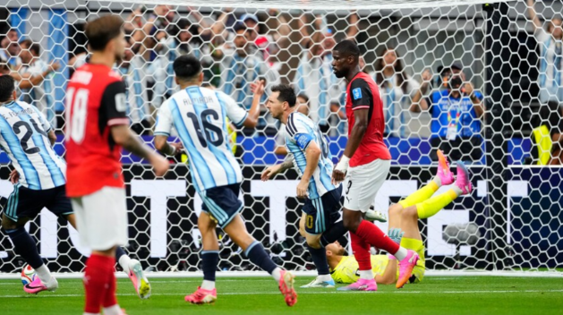 Messi, turnuvadaki 17. golüyle Dünya Kupası gol rekorunu kırdı
