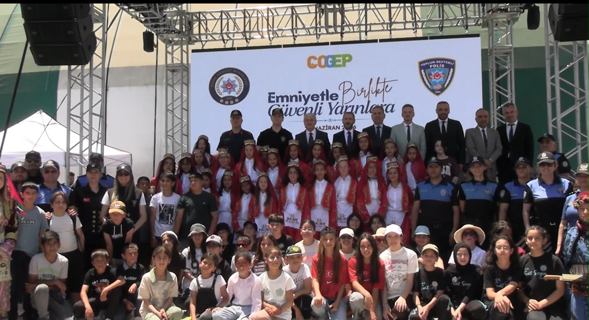 Konya Emniyeti'nden çocuklara şefkat eli