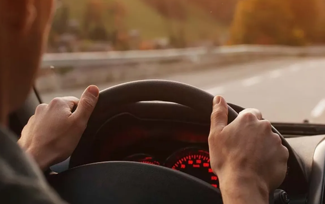 Trafikte dikkat dağınıklığının cezası belli oldu