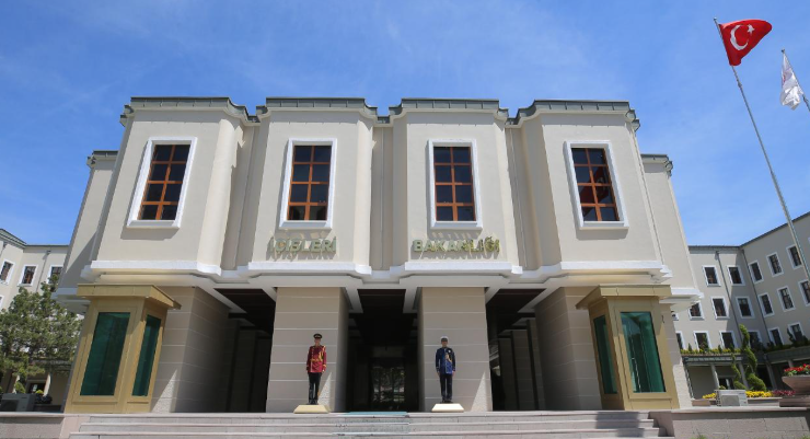 Adalar ve Silifke Belediye Başkanları görevden uzaklaştırıldı