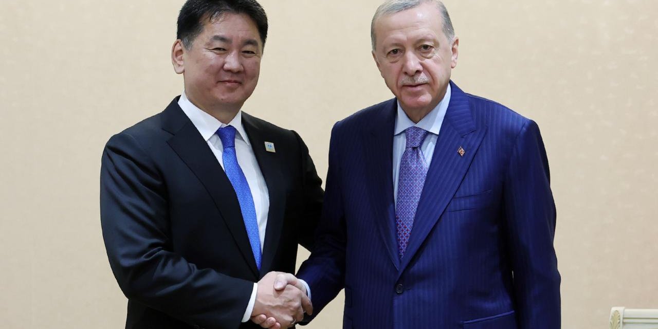 Erdoğan, Khurelsukh ile bir araya geldi