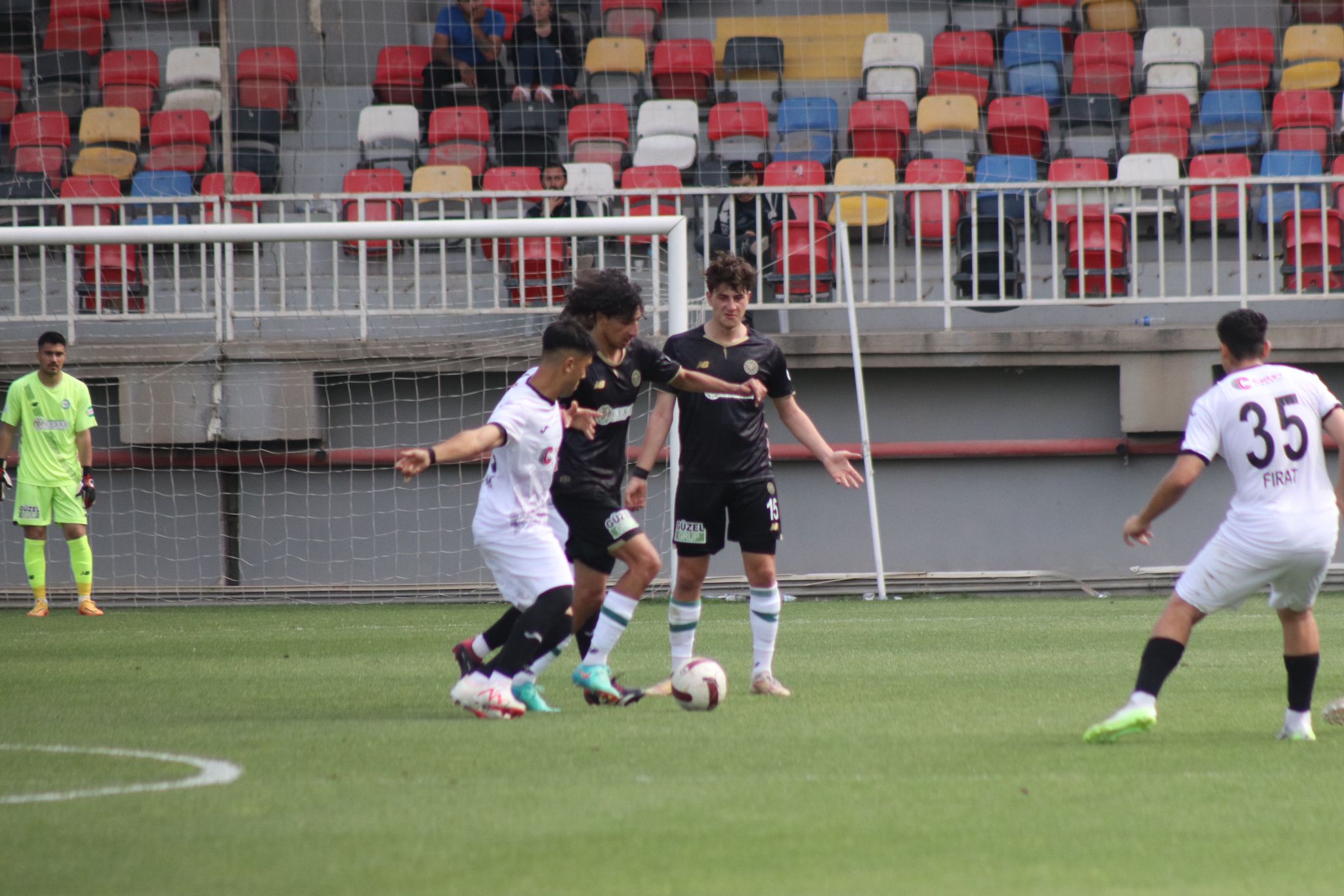 1922 Konyaspor'da yapılanma sinyalleri! Özlenen takım hüviyetine bürünecek