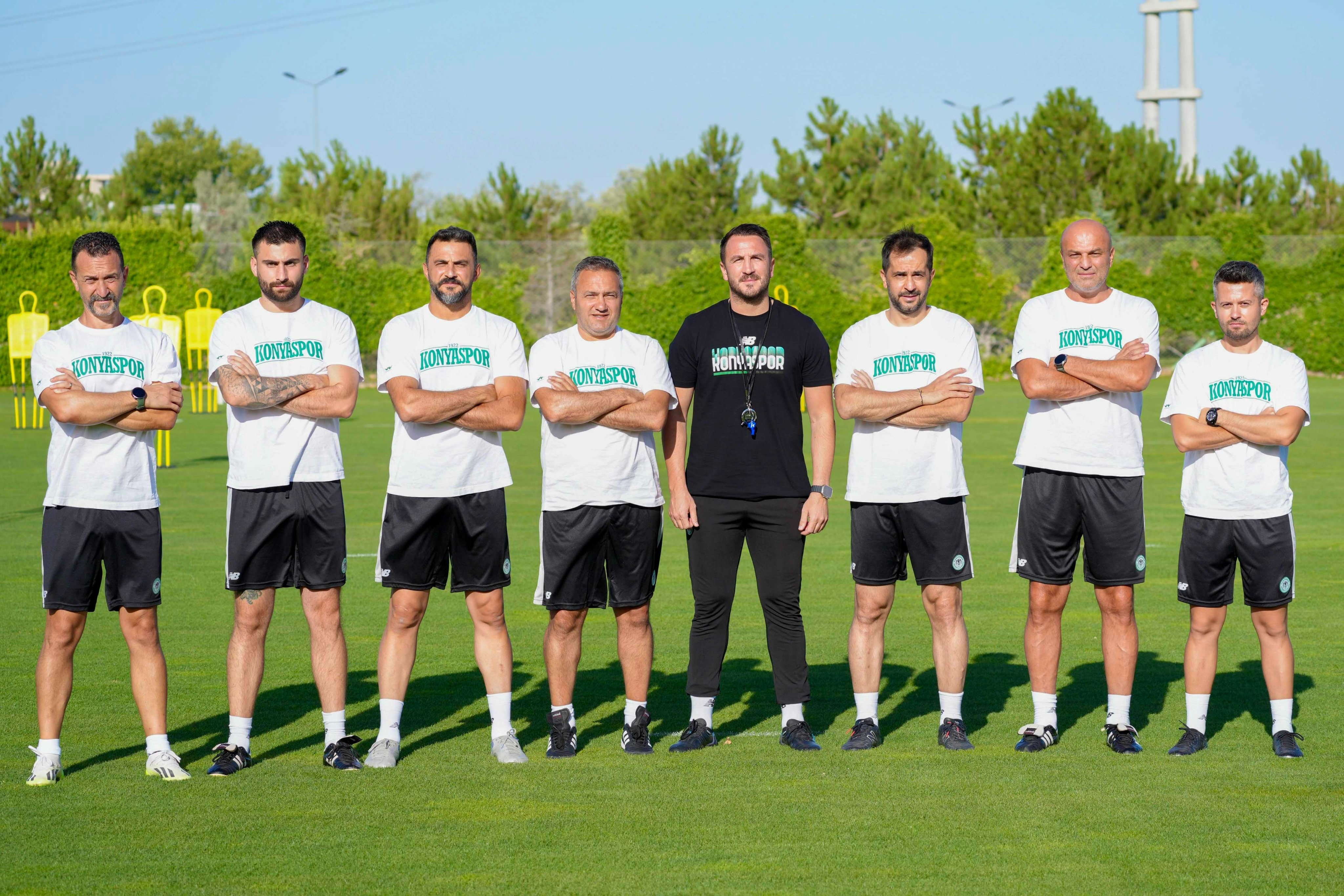 Konyaspor'da beklenen fotoğraf geldi! Ali Çamdalı ve ekibi ilk kez bir araya geldi