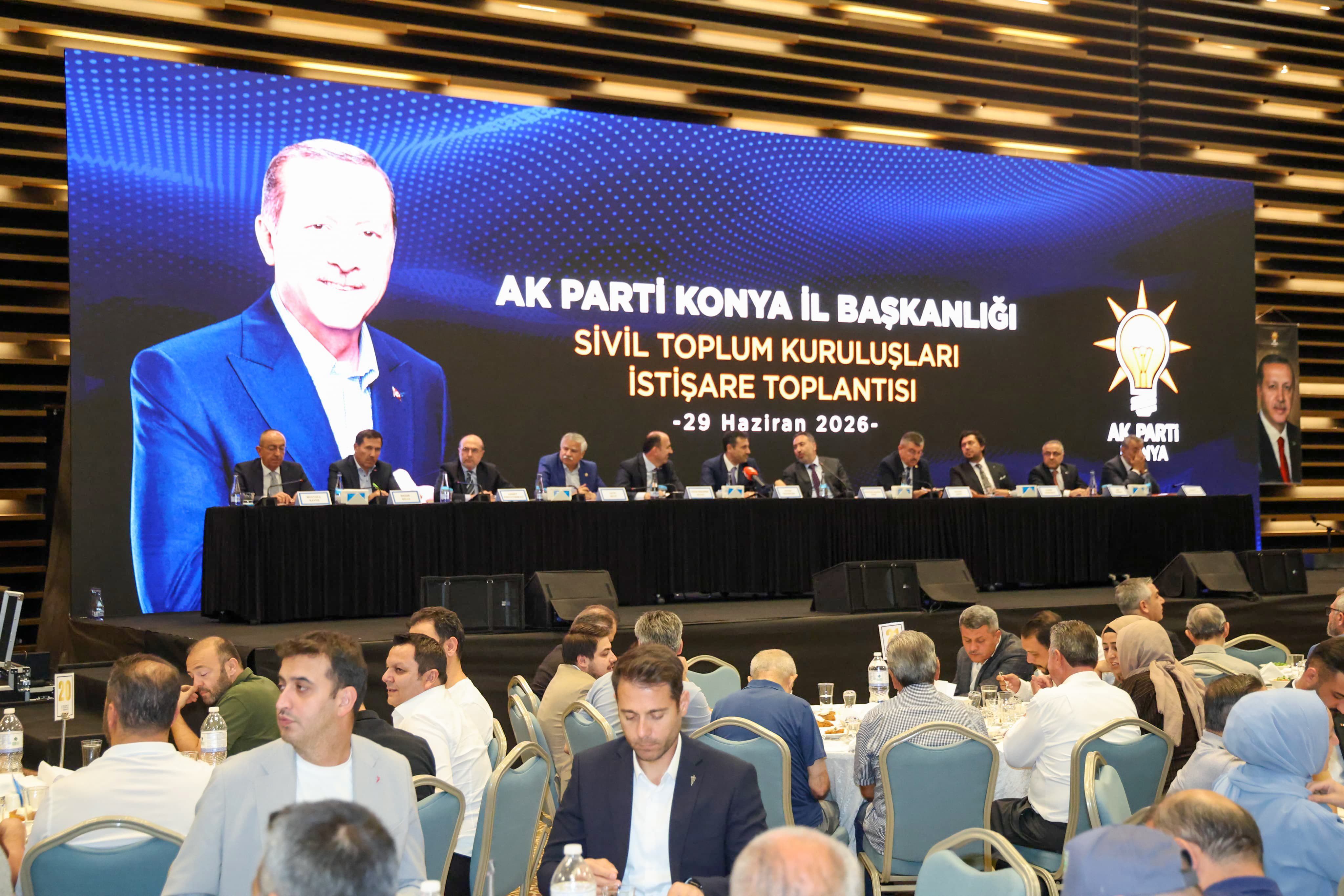 Konya'da sivil toplum zirvesi! Ortak projeler masaya yatırıldı
