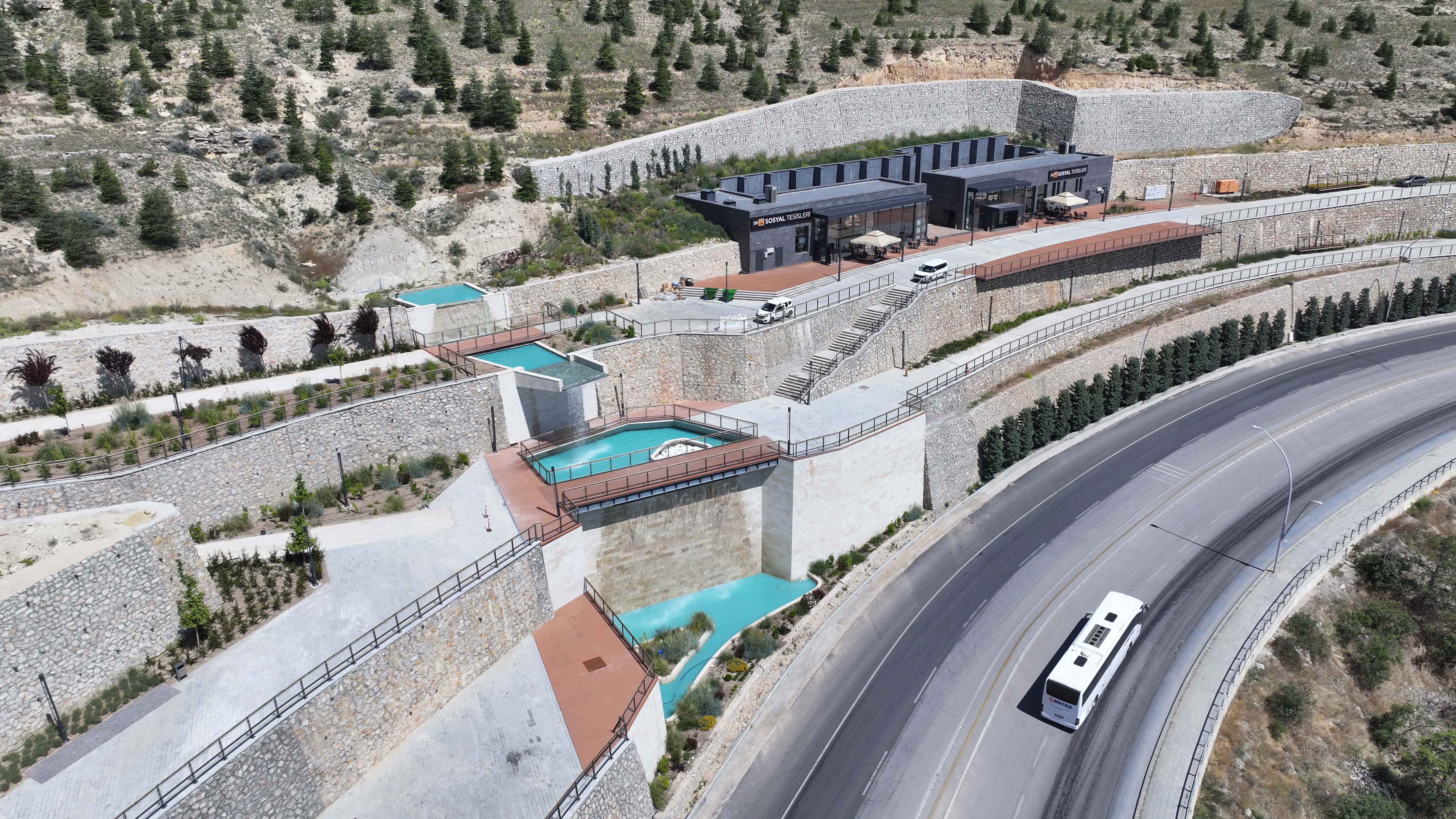 Başkan Altay Akyokuş Palye Kafe'nin hizmet  vermeye başladığını açıkladı