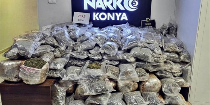 Konya İl Emniyet Müdürü bizzat tebrik etti! Tam 145 Kilo...