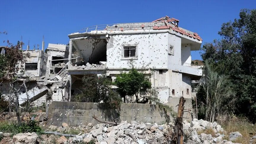 İsrail ordusu, ateşkese rağmen Lübnan'a yönelik saldırılarına devam ediyor
