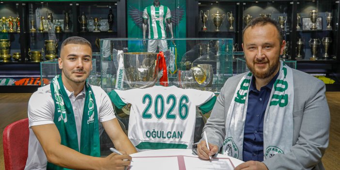 Konyaspor o futbolcunun sözleşmesini uzattı! 2026'ya kadar Konyaspor'da...