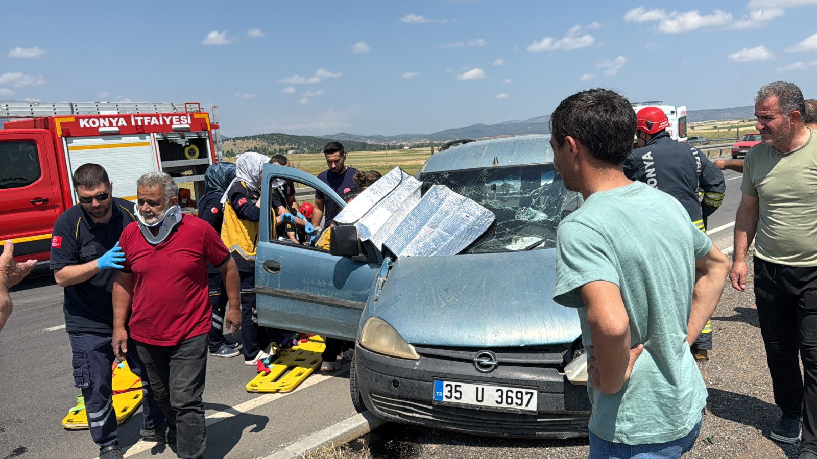 Konya'da feci kaza: 1'i ağır 5 kişi yaralandı