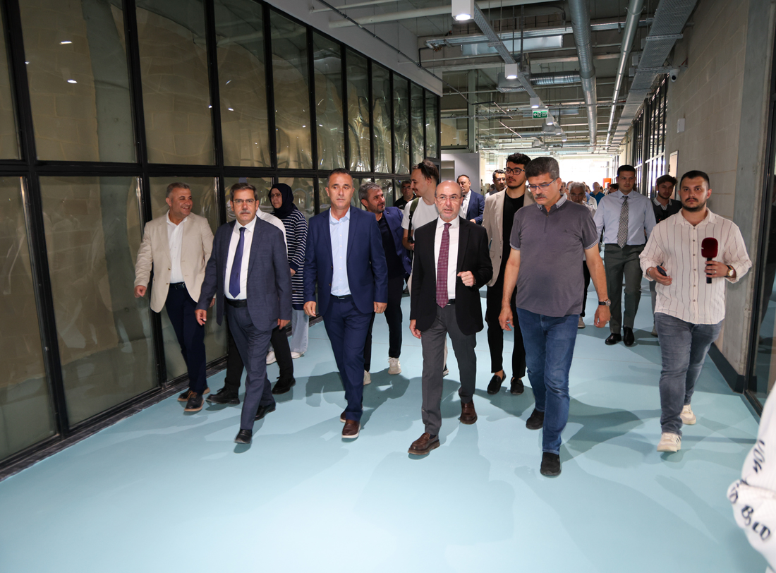Başkan Pekyatırmacı'dan Yeni Sporcu Merkezi tanıtımı
