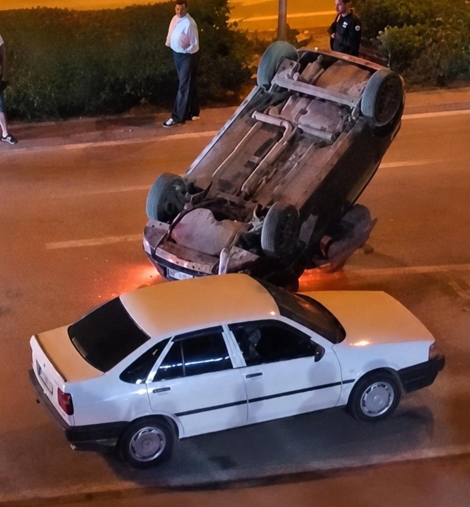 Konya'da kontrolden çıkan otomobil ters döndü: 2 kişi yaralandı