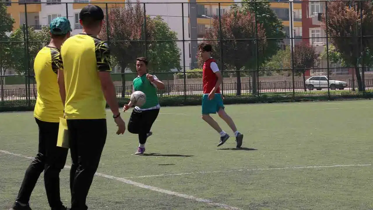 Karatay Belediyespor geleceğin yıldızlarını arıyor