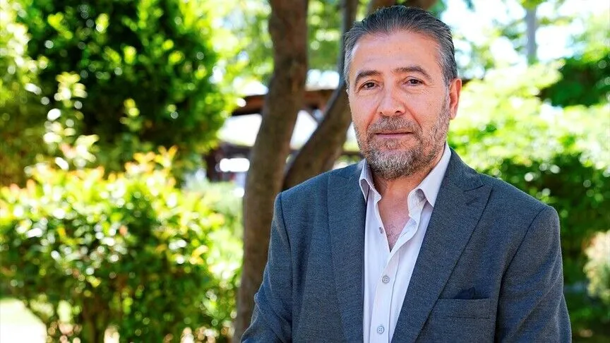 Şehit eşine verdiği sözü tutarak çocuklarını okutmak için çabalıyor