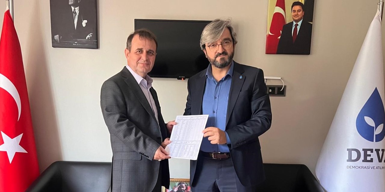 DEVA Partisi Konya İl Başkanlığında görev değişimi