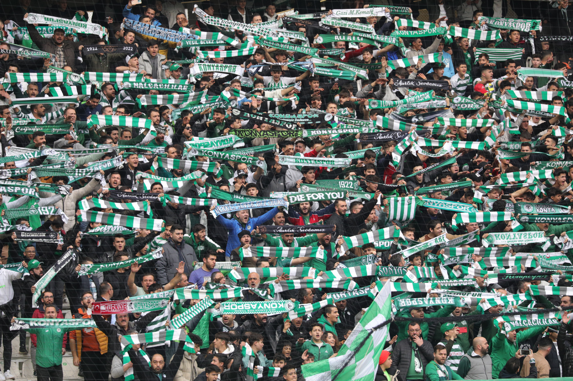 Konyaspor'da beklentiler karşılanmadı! Kombinelerde hayal kırıklığı yaşanıyor