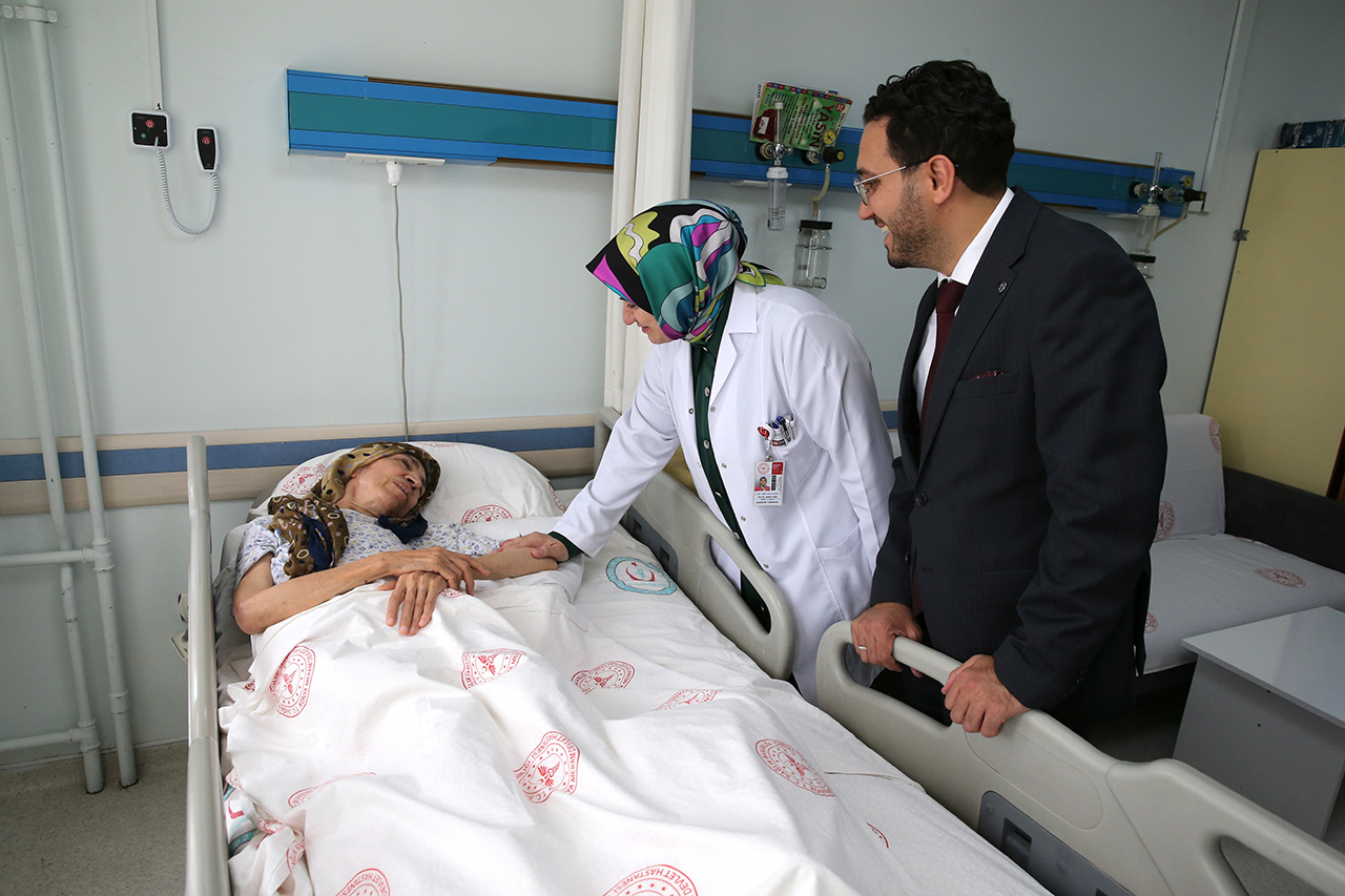 Konya'da 500 günlük umut yolculuğu mutlu sonla bitti! Behiye nine evine kavuştu