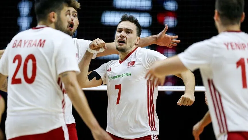 A Milli Erkek Voleybol Takımı, FIVB Erkekler Milletler Ligi'nde ilk kez final etabına katılmaya hak kazandı