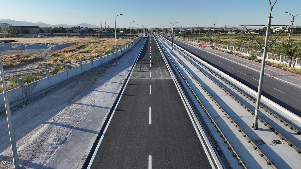 Konya Büyükşehir'den Şehir Hastanesi yoluna 15 milyon liralık dev yatırım