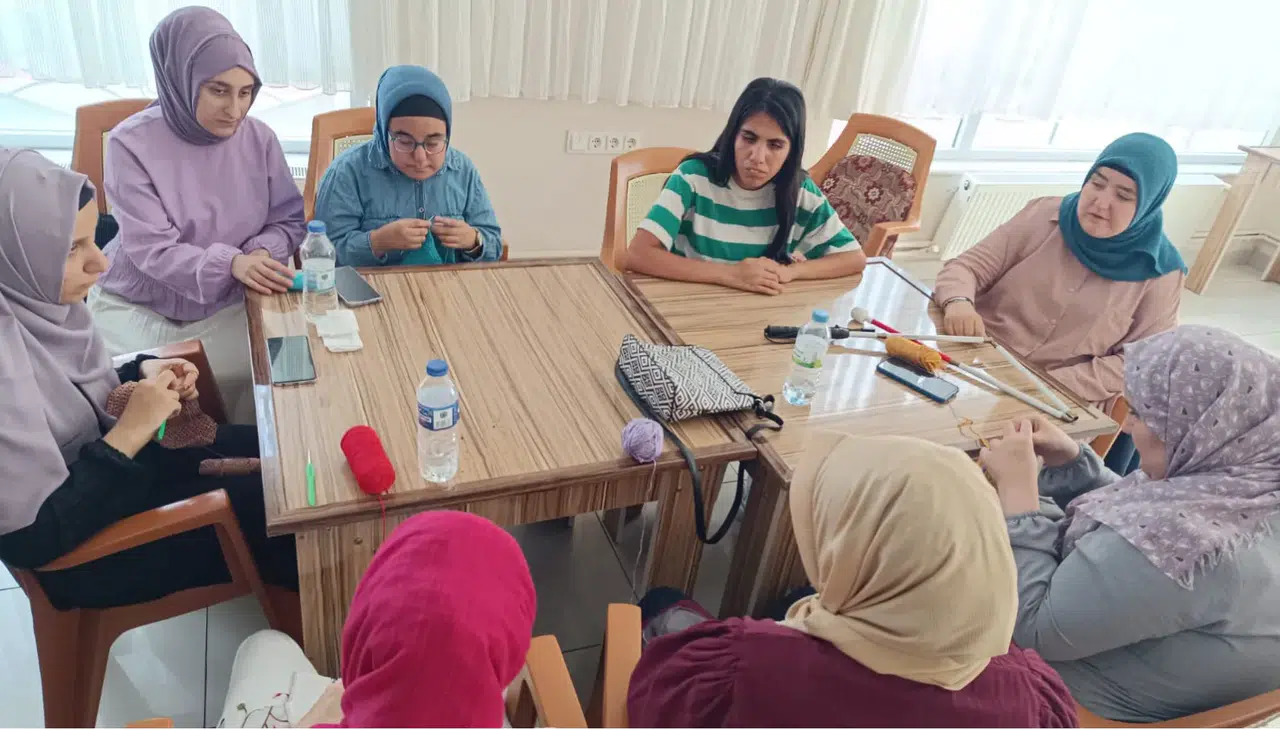 Konya'da görme engelliler üreterek güçleniyor