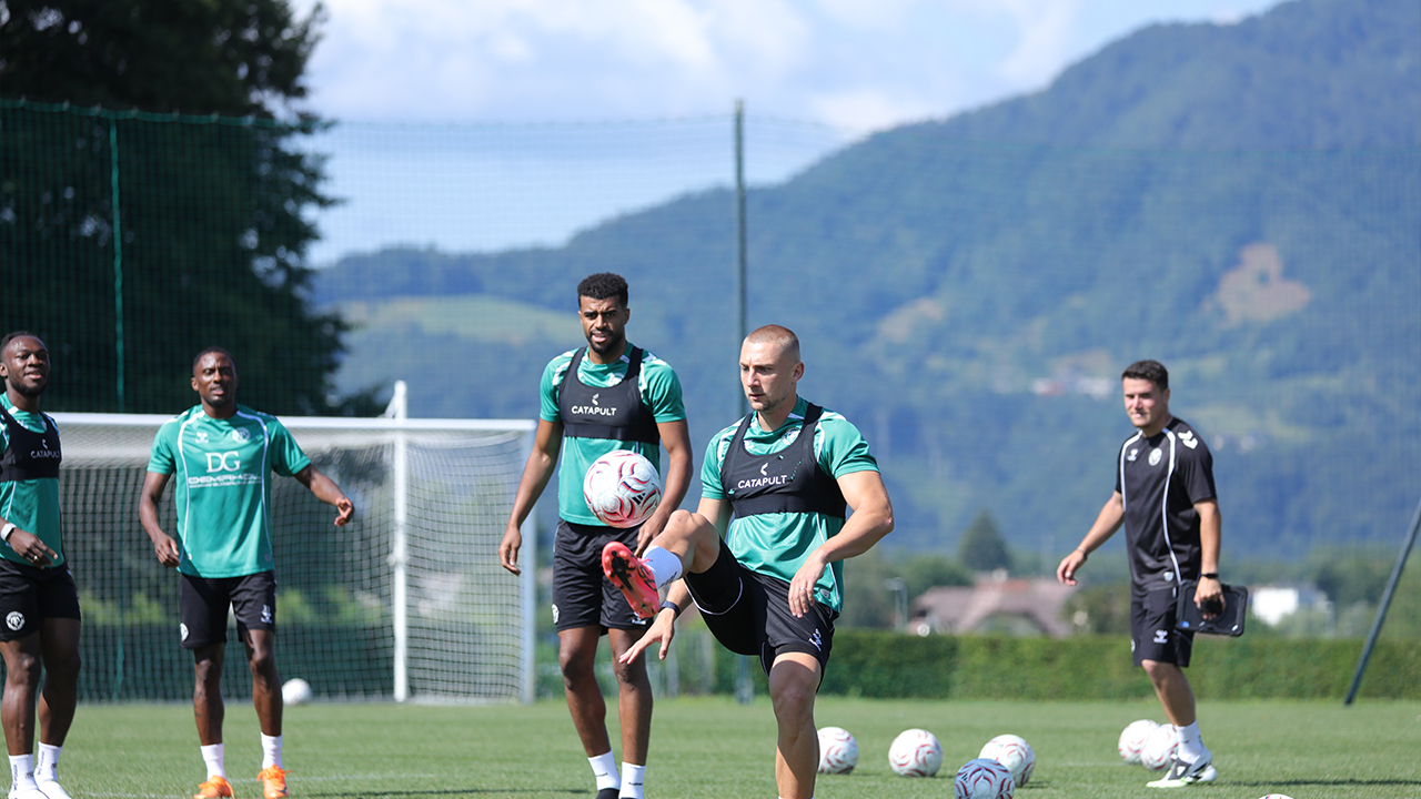 Konyaspor’da gözler Hull City maçında!