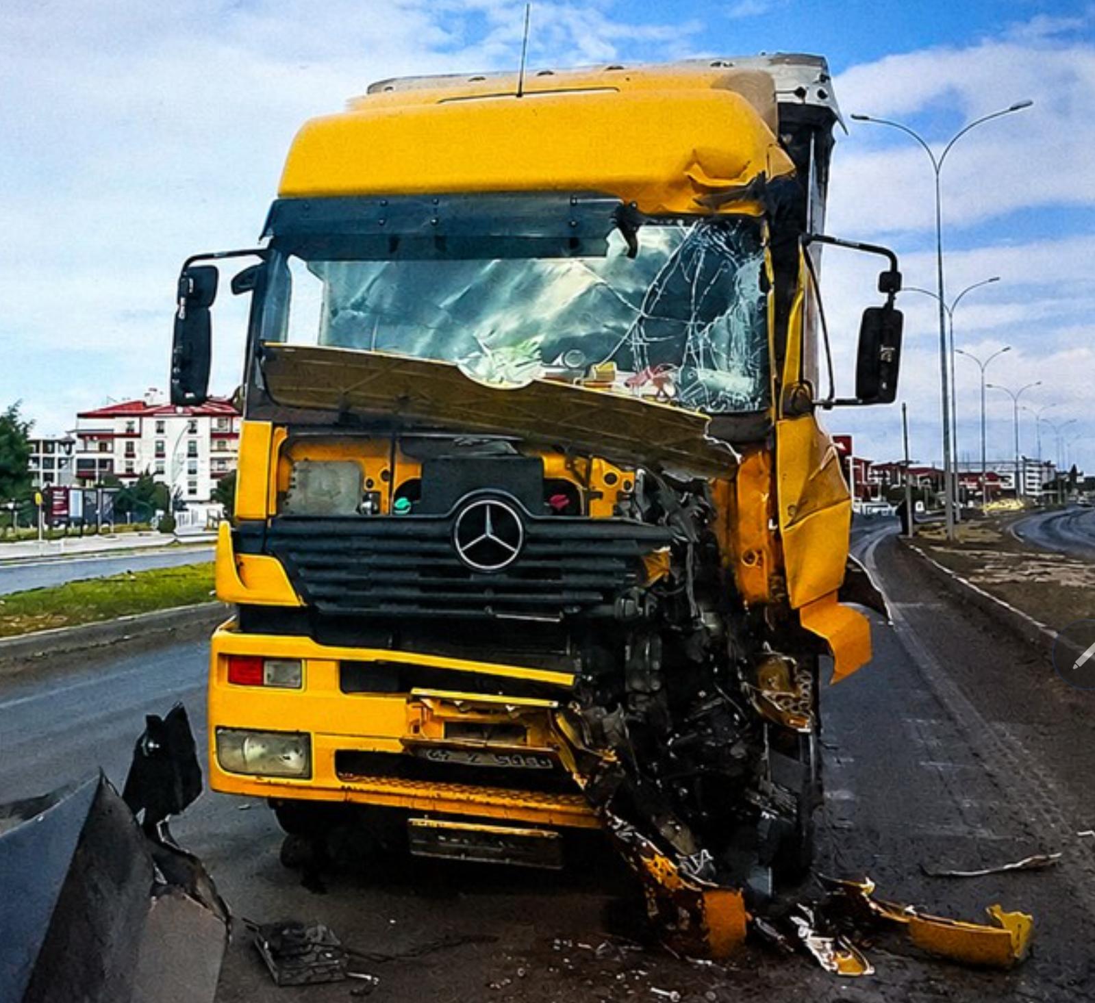 Konya'da peş peşe trafik kazası: 2 kişi yaralandı