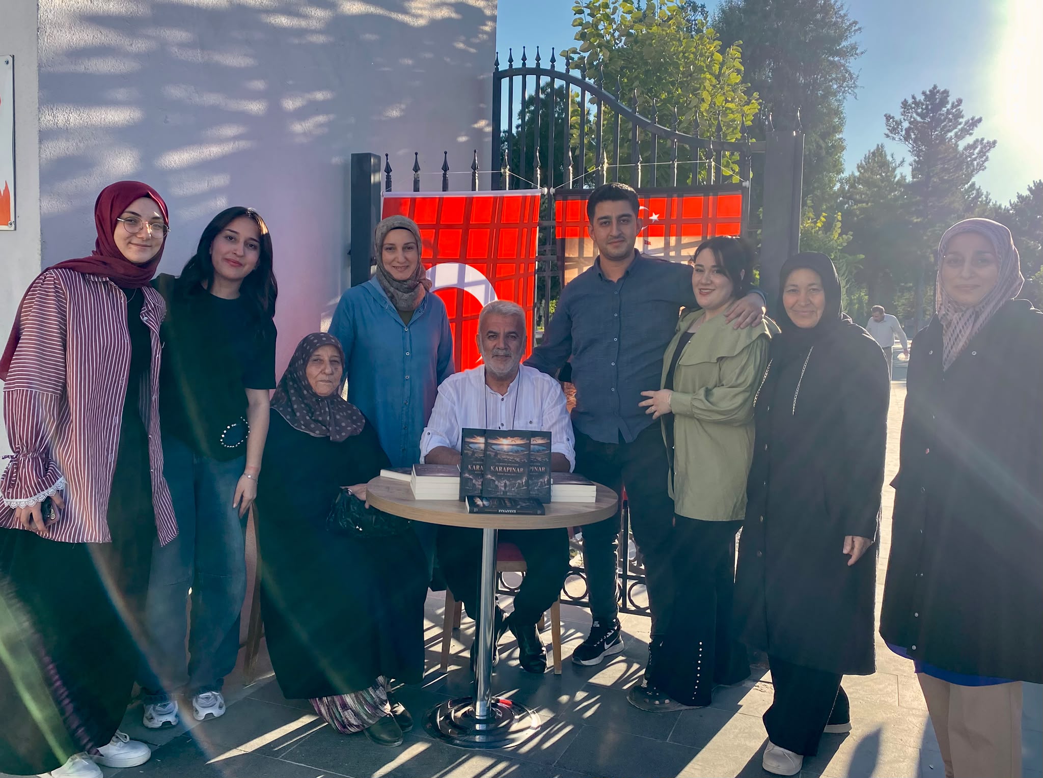 Konya Karapınar'ı anlatan kitap okurlarıyla buluştu
