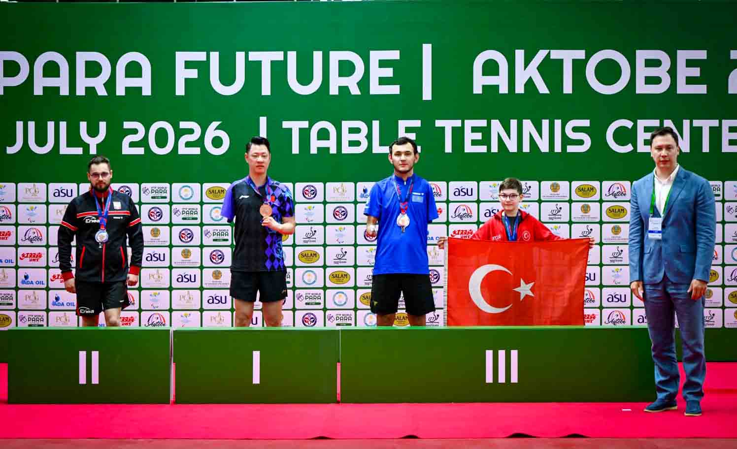 Konya'nın Milli Gururu! Tahir Efe Şahin Dünya Arenasında Madalya Kazandı