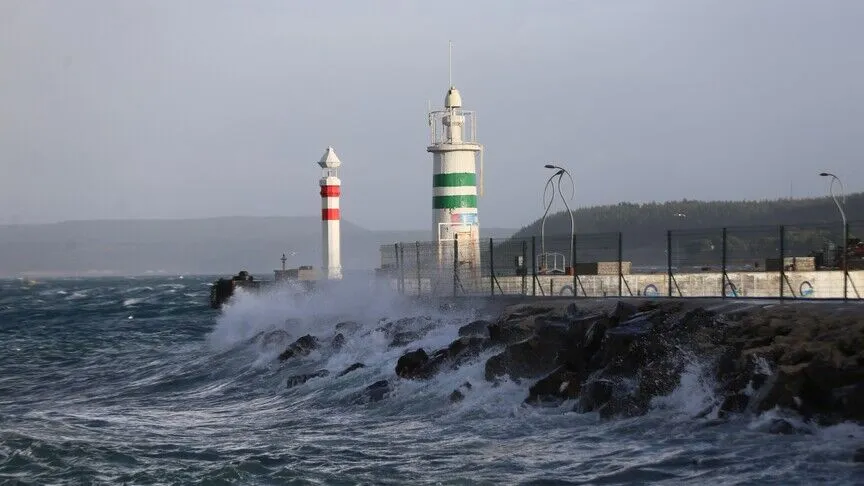 Marmara'nın güneybatısı ile Kuzey Ege için kuvvetli fırtına uyarısı