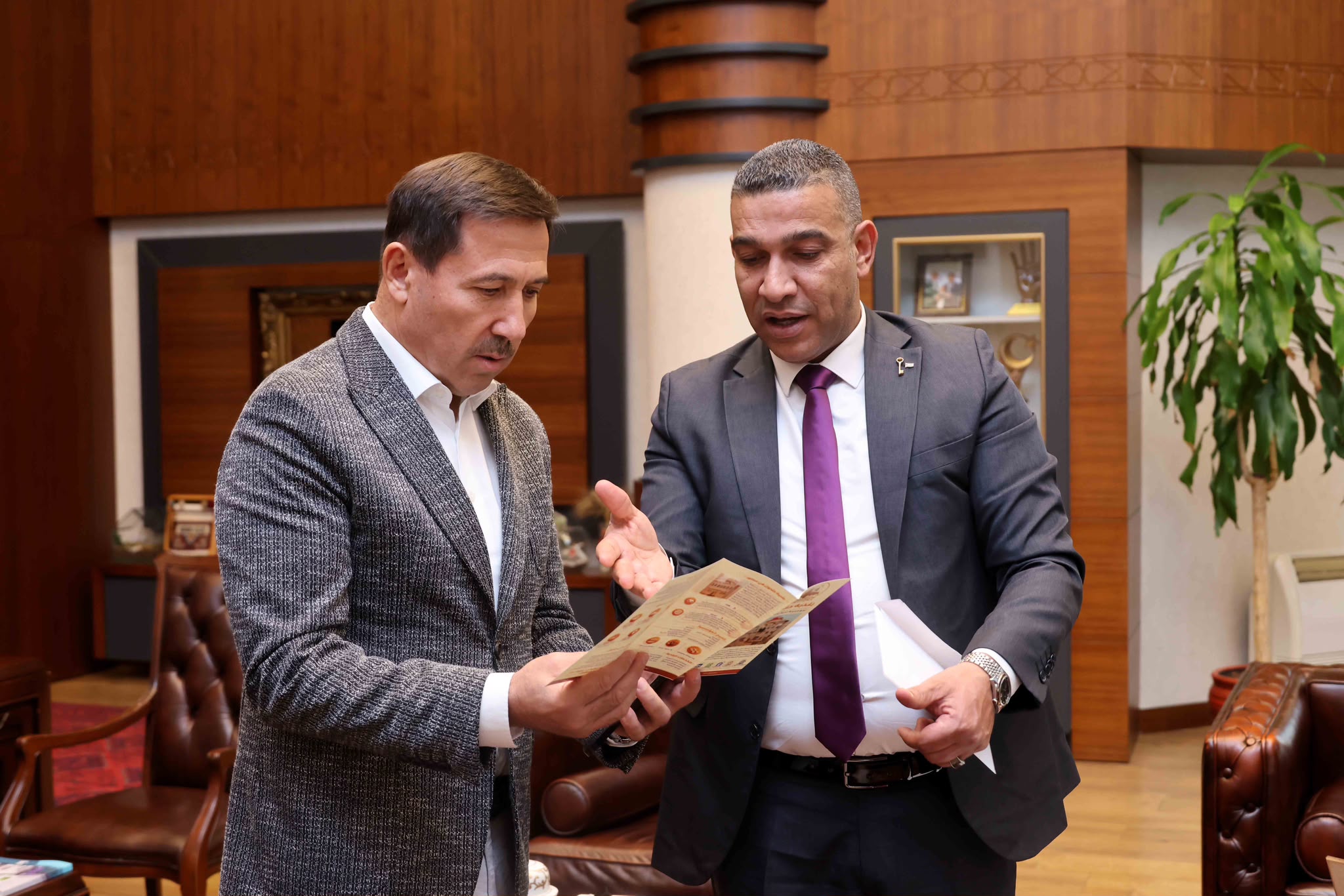 Filistin Halhul Belediye Başkanı, Başkan Kılca’yı ziyaret etti