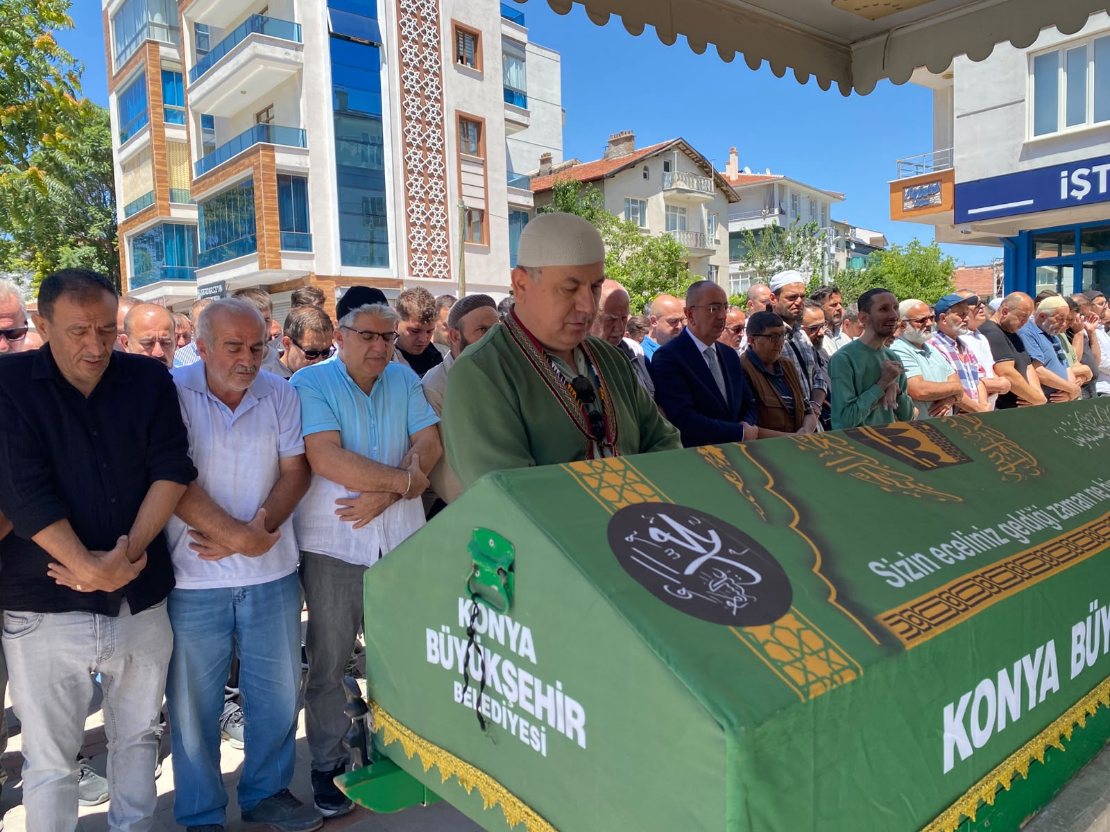 Tahir Büyükkörükçü Hoca'nın Konya'ya emaneti "Haydar Abi" son yolculuğuna uğurlandı