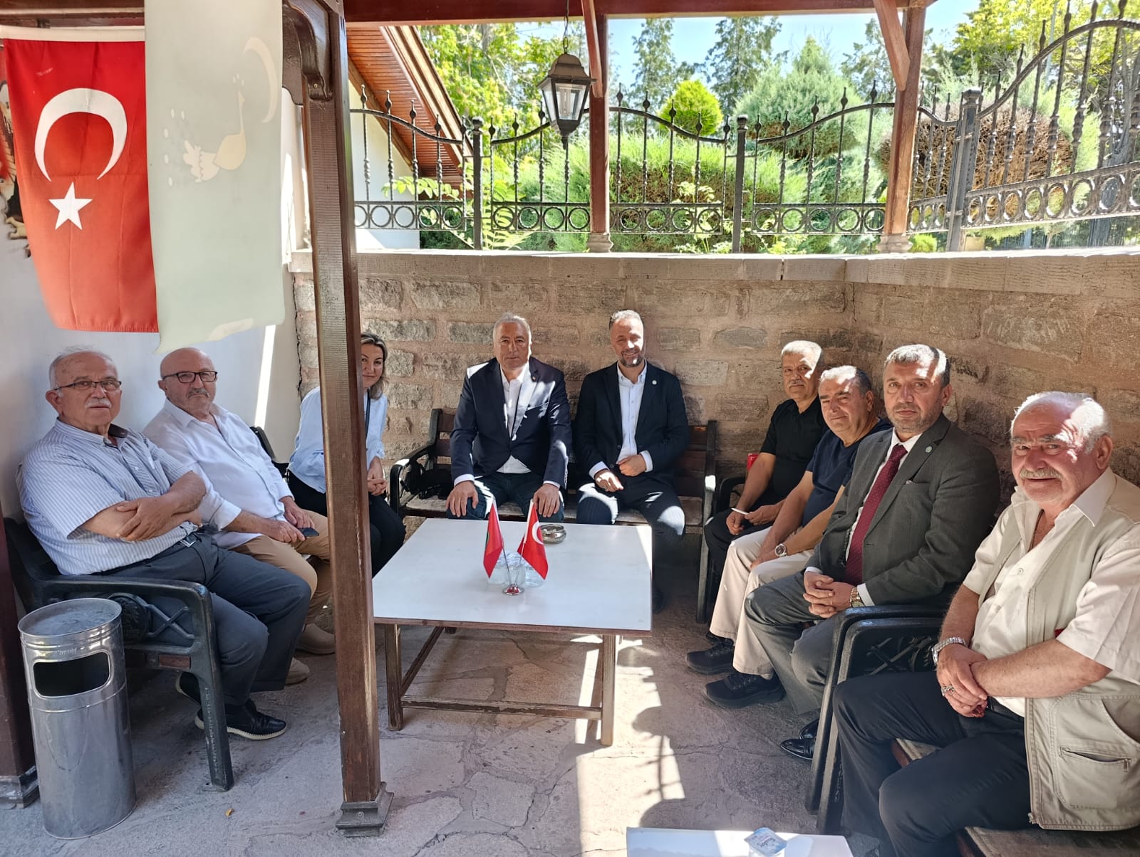 İYİ Parti’den, Türkiye Harp Malulü Gaziler, Şehit Dul ve Yetimleri Derneğine ziyaret