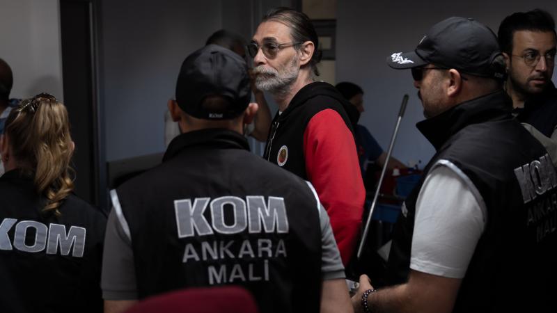 Erdal Beşikçioğlu tutuklandı