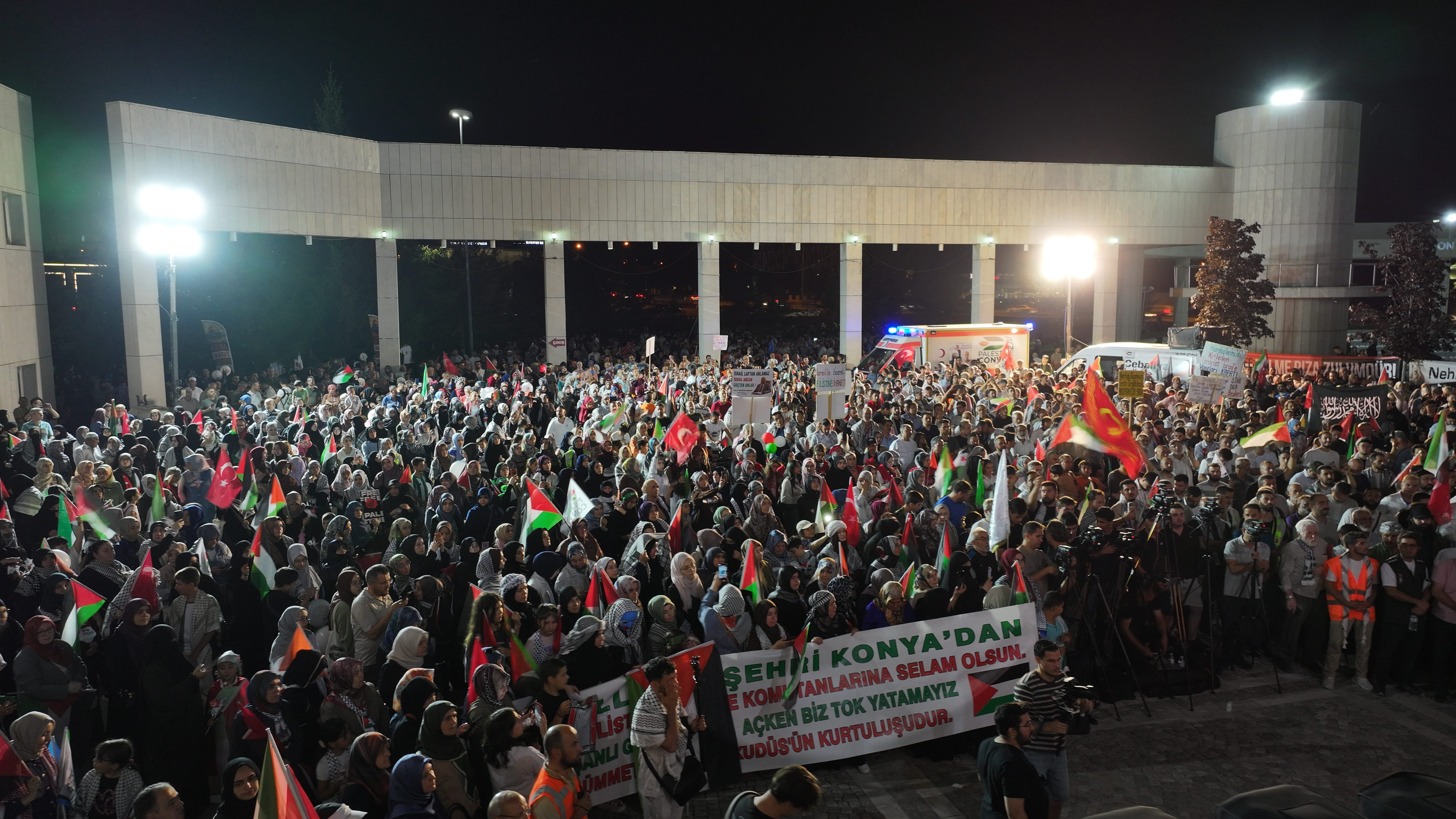 Başkan Kılca Uluslararası Filistin Konvoyu Mitingi’ne Katıldı
