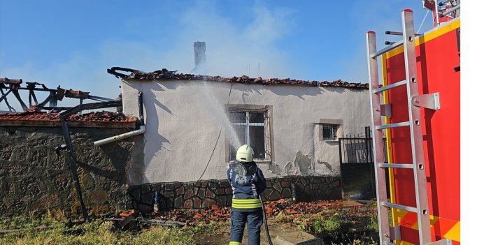 İhmal mi intihar mı? Konya'da iki kişi yanarak can verdi