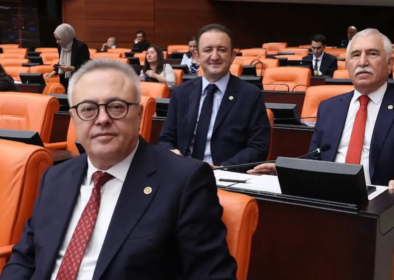 Konya Milletvekili Bektaş'tan pazar mesaisi