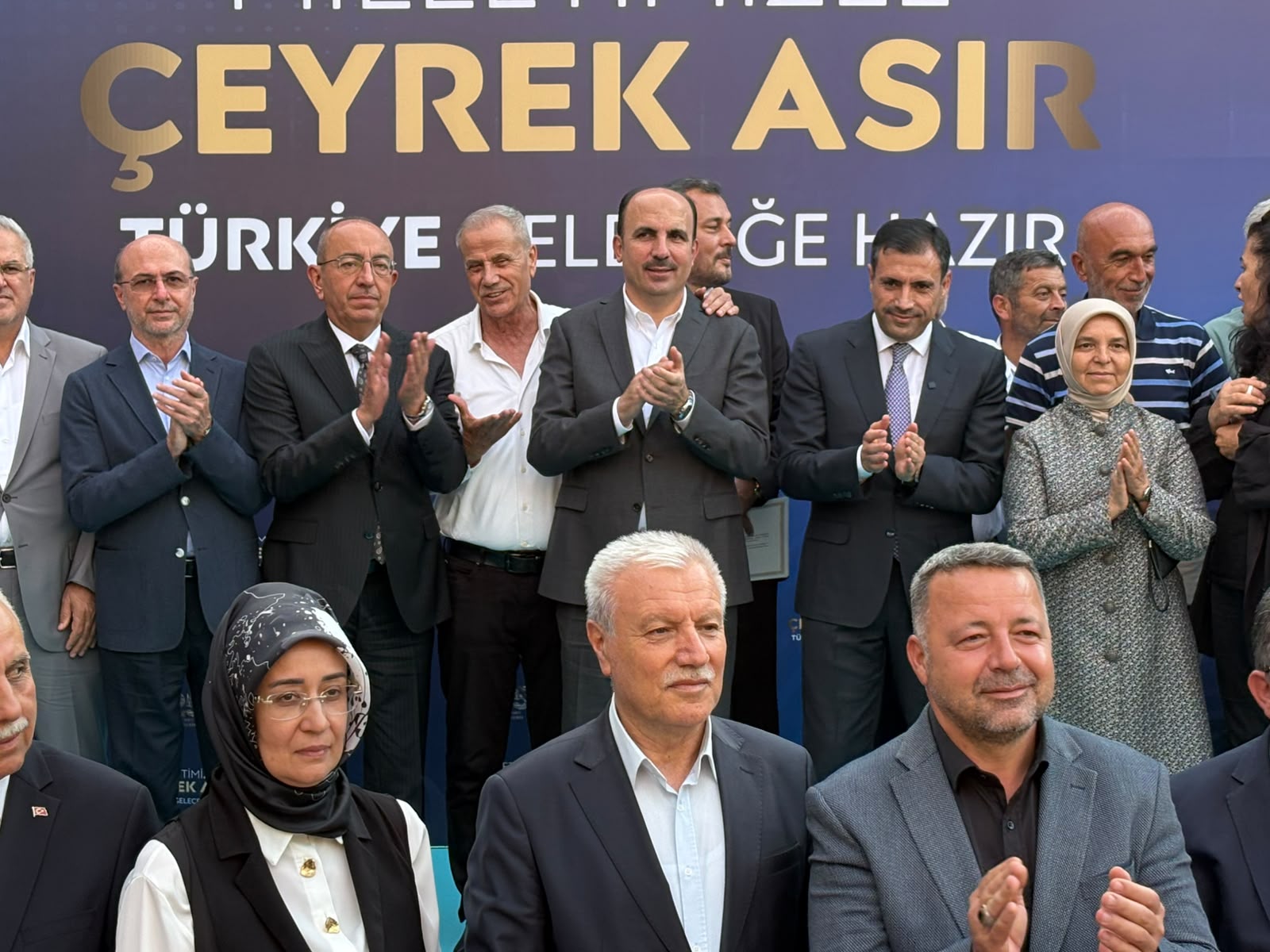 AK Parti Konya’da 25. kuruluş yıl dönümünde vefa programı
