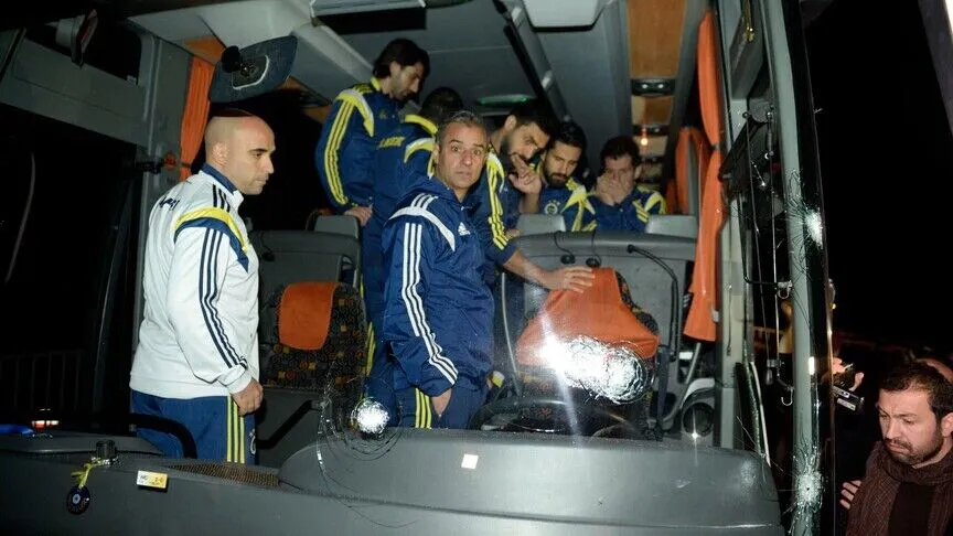 Fenerbahçe takım otobüsüne saldırı dosyasında 5 şüpheliye operasyon