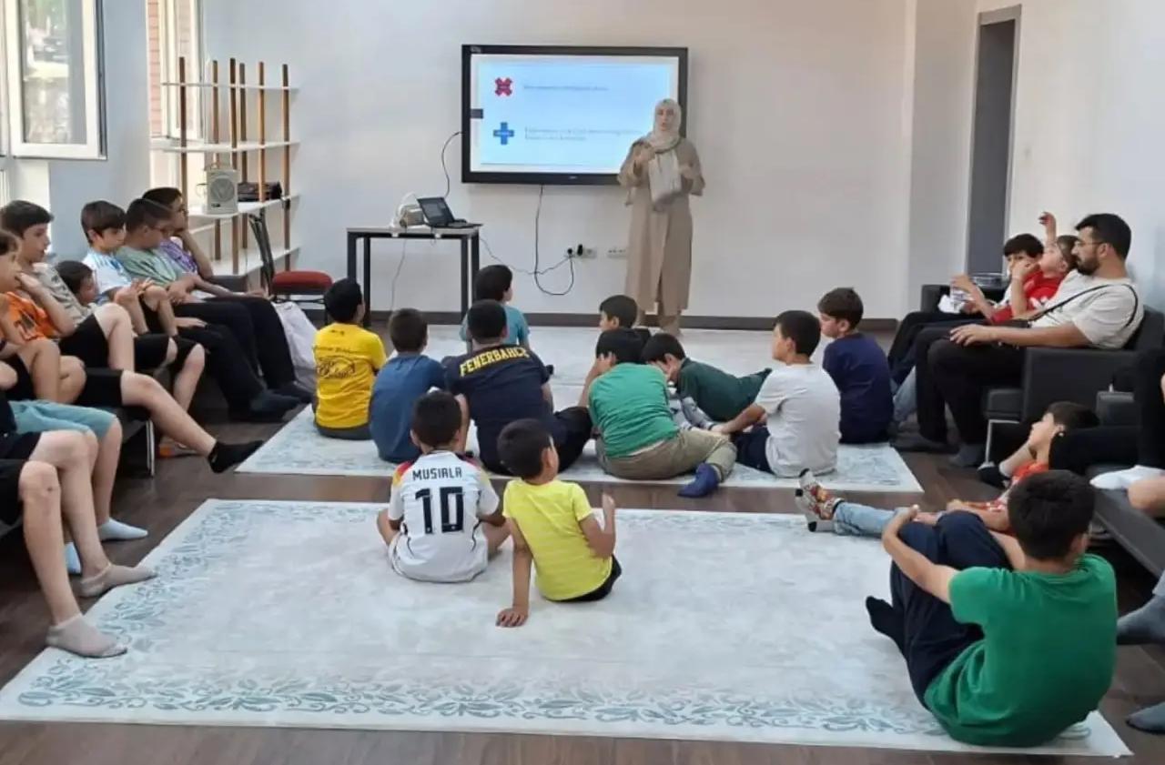 Konya'da çocuklara akran zorbalığı eğitim verildi
