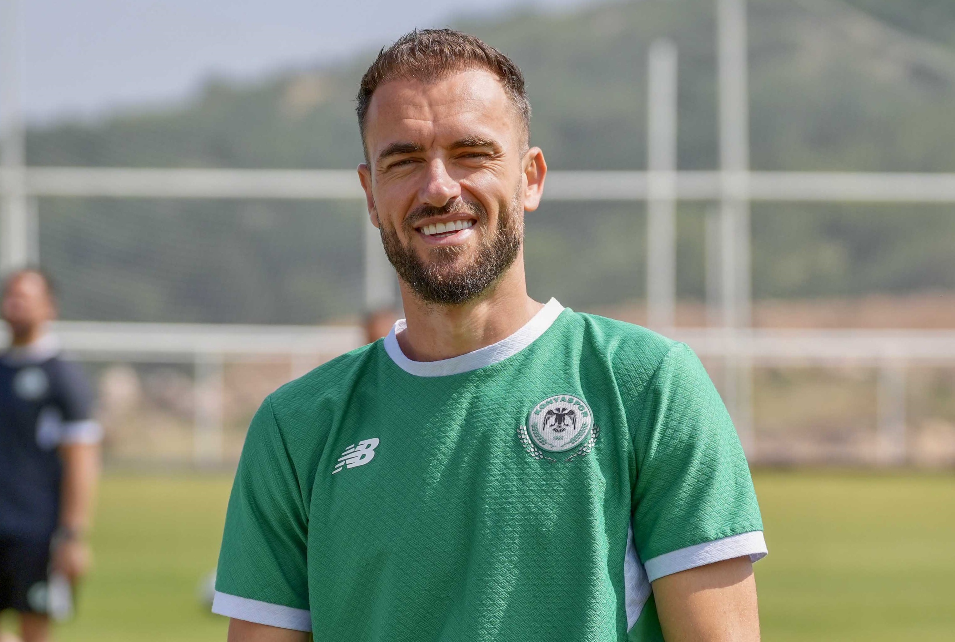 Konyaspor'da Sokol Cikalleshi sevinci