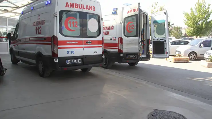 Konya'da feci kaza: Taksi anne-kıza çarptı