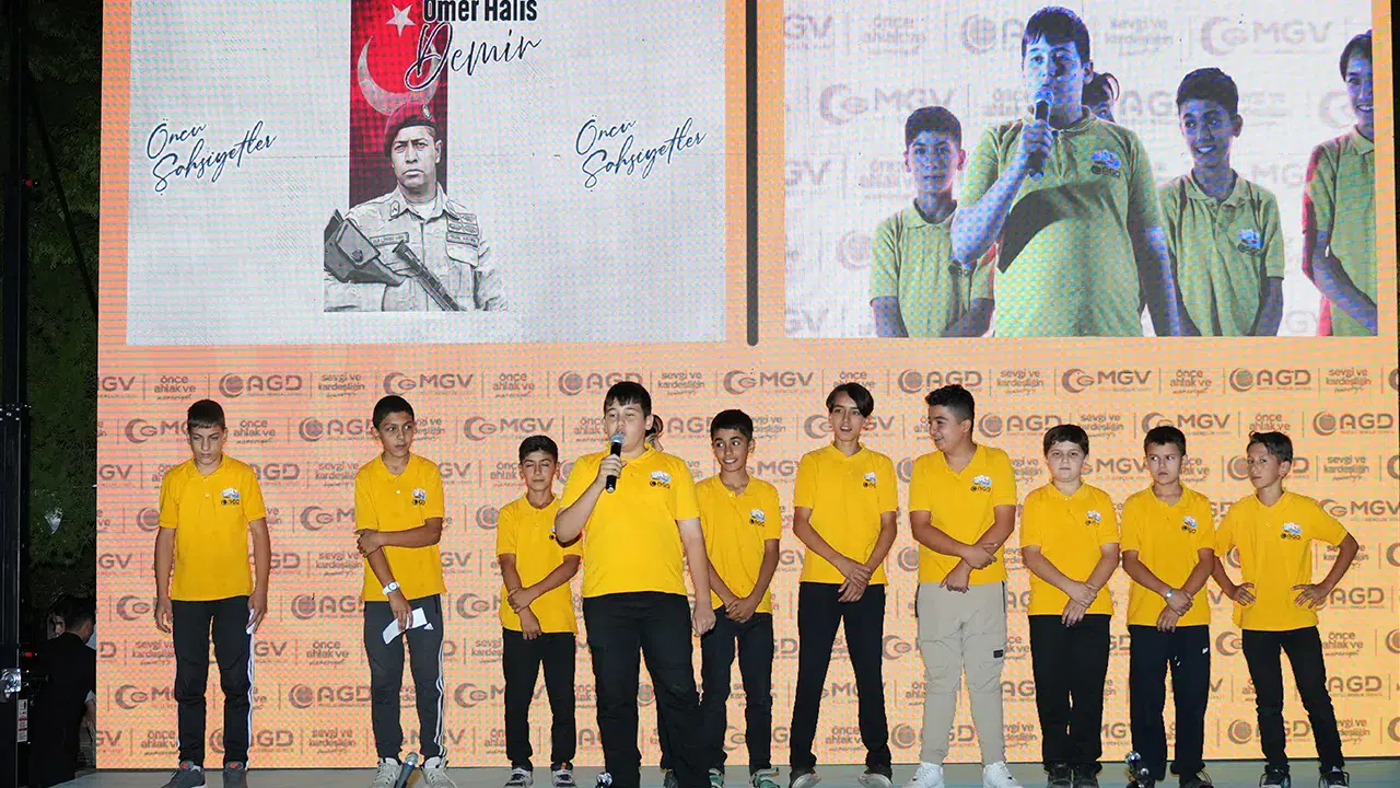 Konya’da YAZ-ET coşkusu: Öğrencilerden unutulmaz kapanış